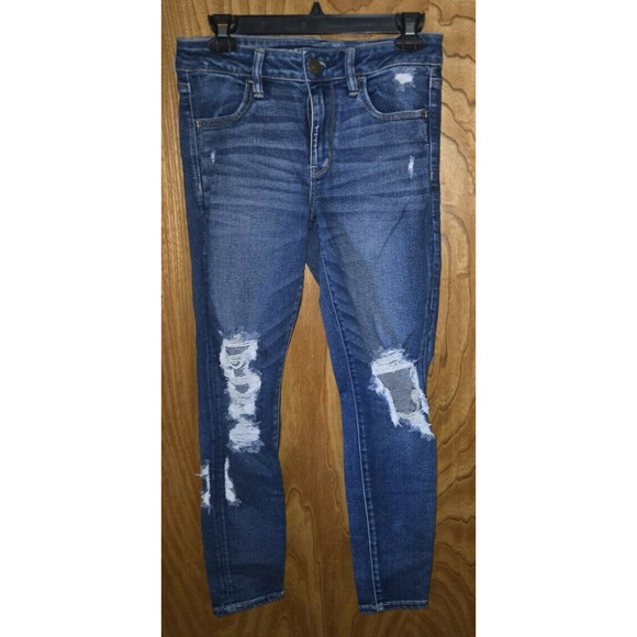 American Eagle Womens Sz 8 Short Next Level Stretch Distressed Jeans - Picture 1 of 6